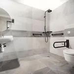 Mediterraneo Luxury 5* إسترغوم