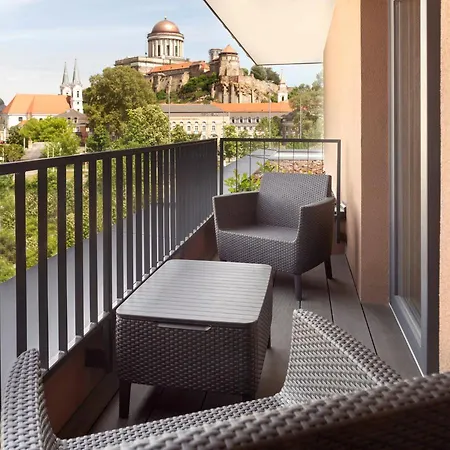Mediterraneo Luxury Frühstückspension 5*